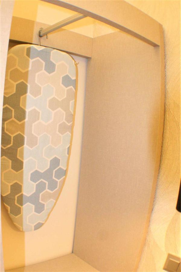 Reformado Decorado Centrico 1 Dormitorio Madrid Buitenkant foto