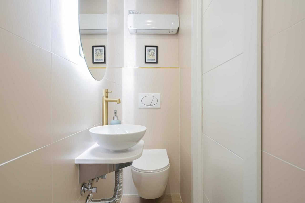 Reformado Decorado Centrico 1 Dormitorio Madrid Buitenkant foto